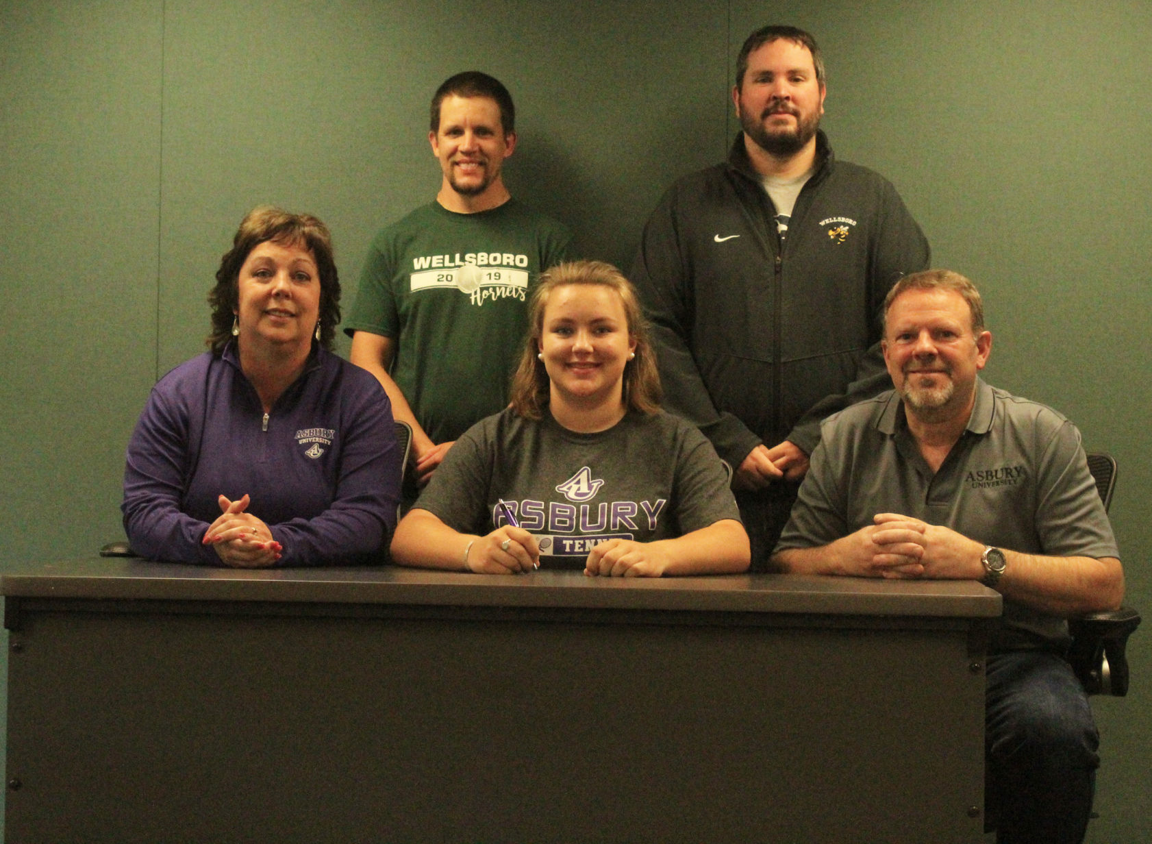 Abigail Colton signs letter of intent for Asbury University